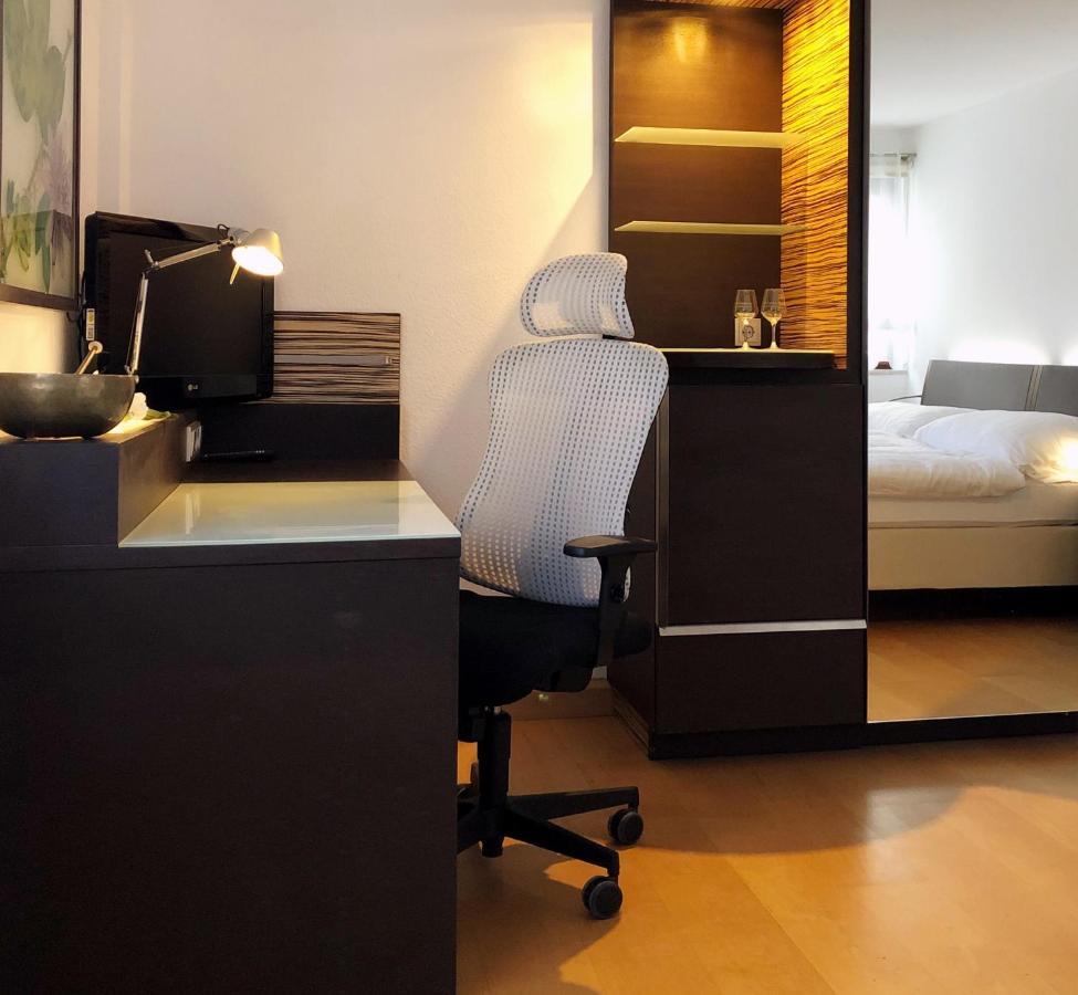 Grosse Wohnung Mit 2 Schlafzimmern Алтенщайг Екстериор снимка