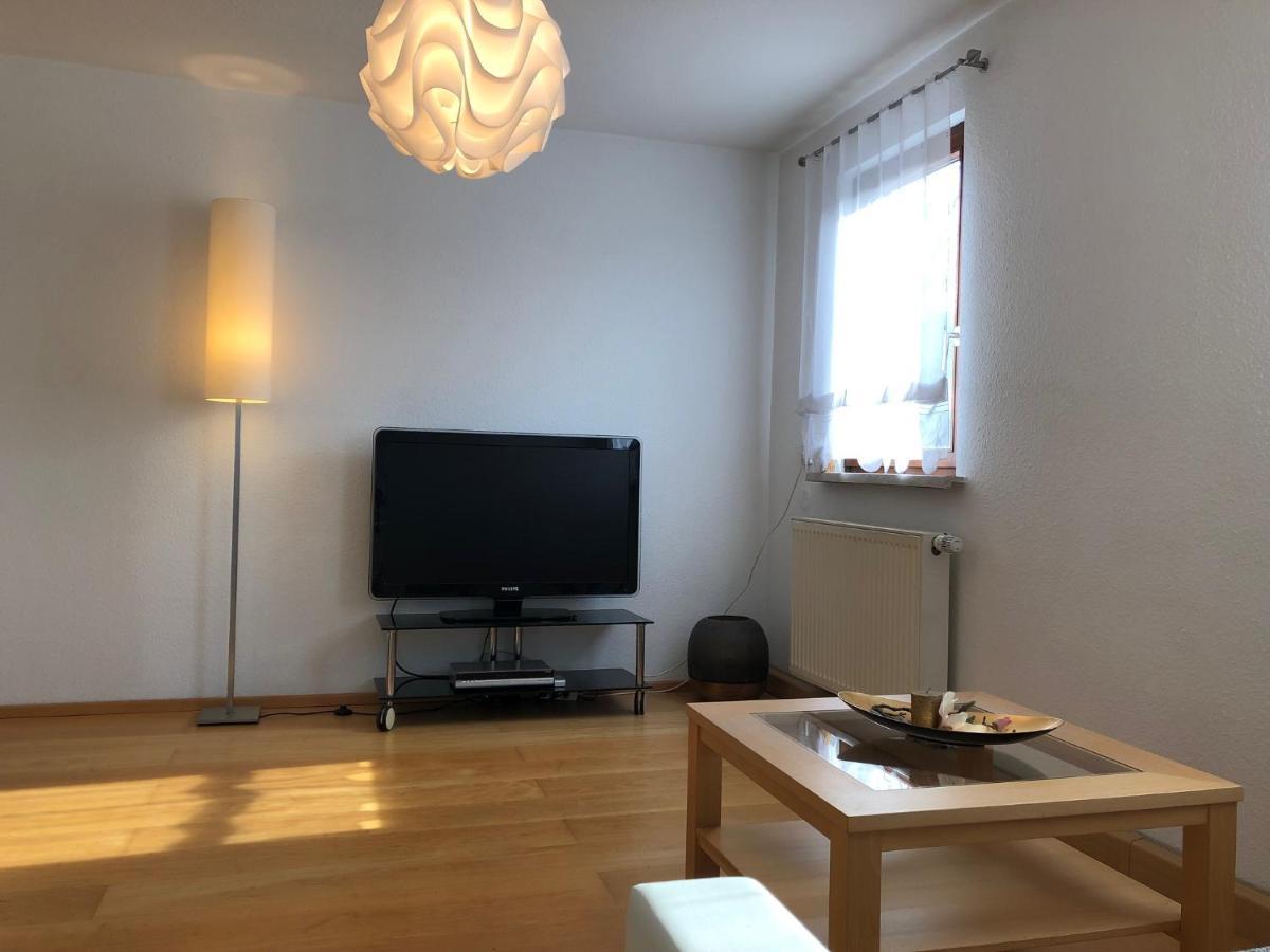 Grosse Wohnung Mit 2 Schlafzimmern Алтенщайг Екстериор снимка